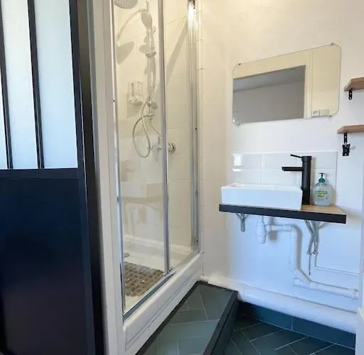 - Cosy Kaza Анже